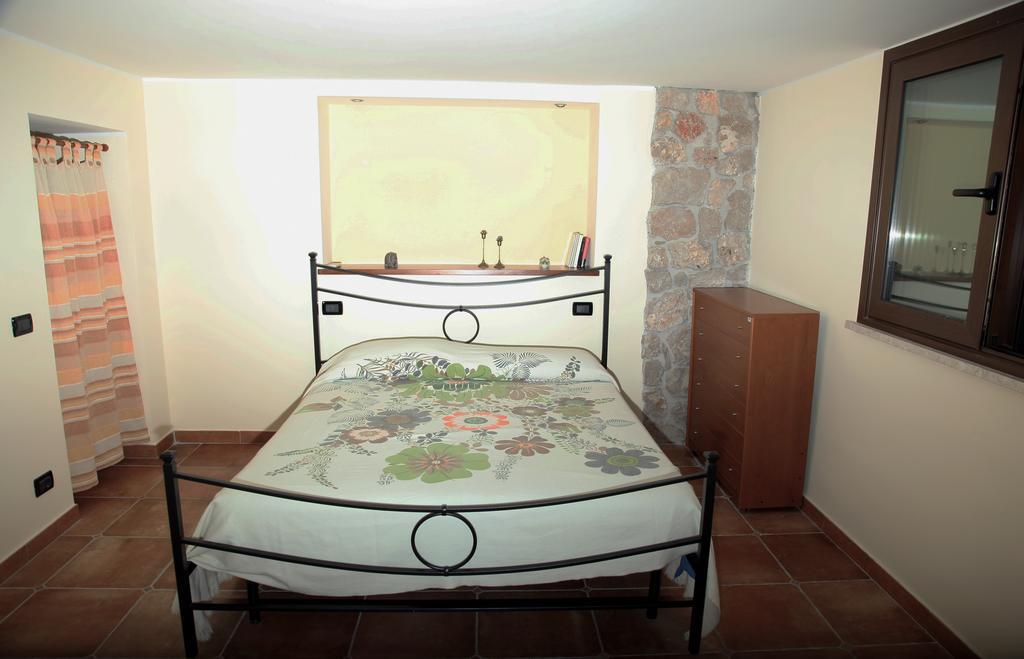 ספרלונגה Villa Suber חדר תמונה